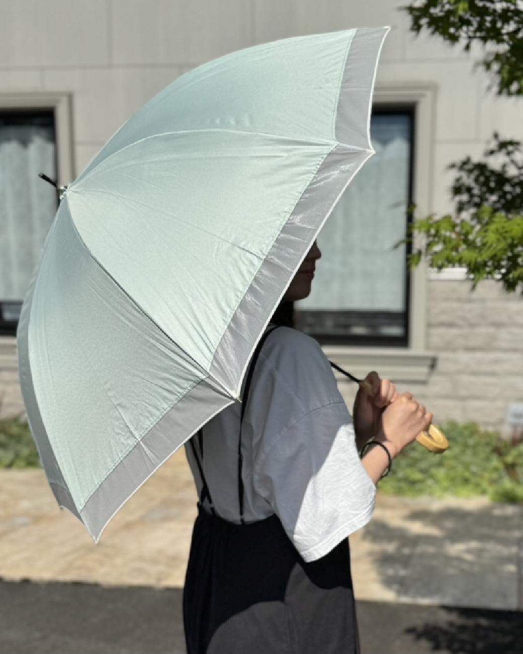 傘／梅雨／雨／雨の日／ジメジメ／梅雨時期／憂鬱／お気に入り／気分が上がる／素敵／雨傘／日傘／晴雨兼用傘／折りたたみ傘／傘ポーチ／アンブレラポーチ／ビニール傘／おしゃれ／ドット／ハート／花柄／無地／バイカラー／津山梅雨入り／梅雨準備／岡山梅雨入り／雨の日のお出かけ／津山／岡山／雑貨屋