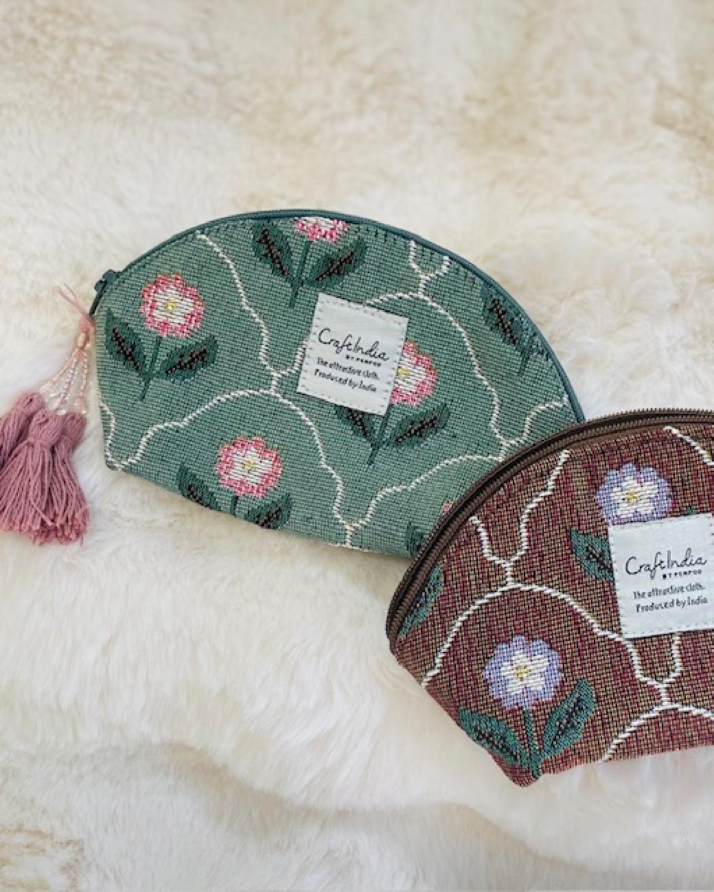 フレンズヒル／ポーチ／マチ付き／クッションカバー／模様替え／気分が上がる／テキスタイル／北欧／華やか／インド／手作業／個性的／津山／岡山／雑貨屋