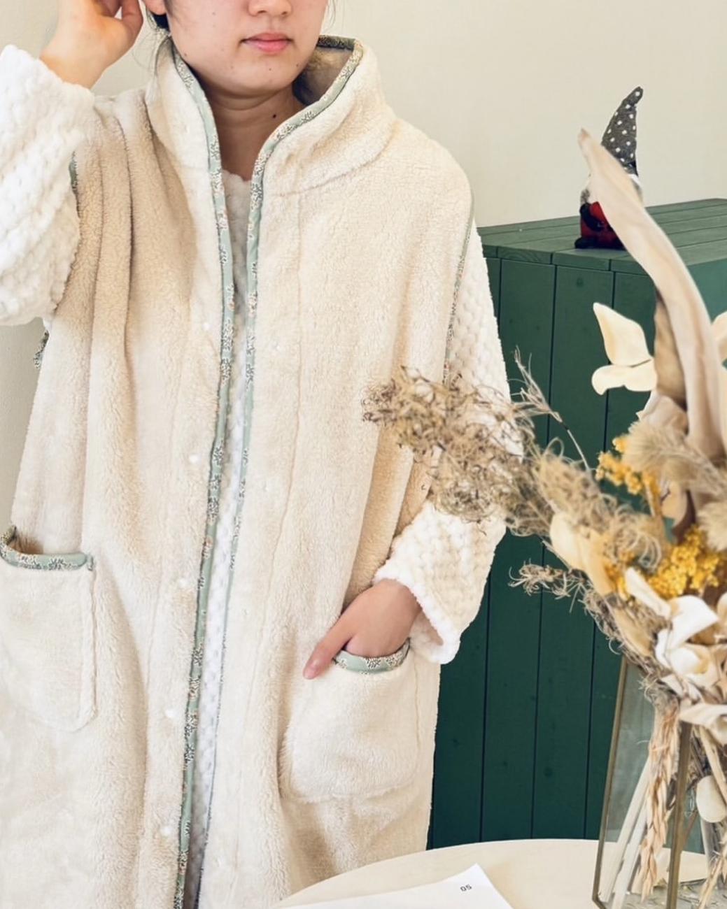 スリーパー／ベスト／ルームベスト／防寒／動きやすい／温かい／節電／パジャマ／花柄／人気／スナップボタン／ギフト／プレゼント／贈り物／冬のマストアイテム／津山ギフト／ギフトのお店／津山／岡山／雑貨屋