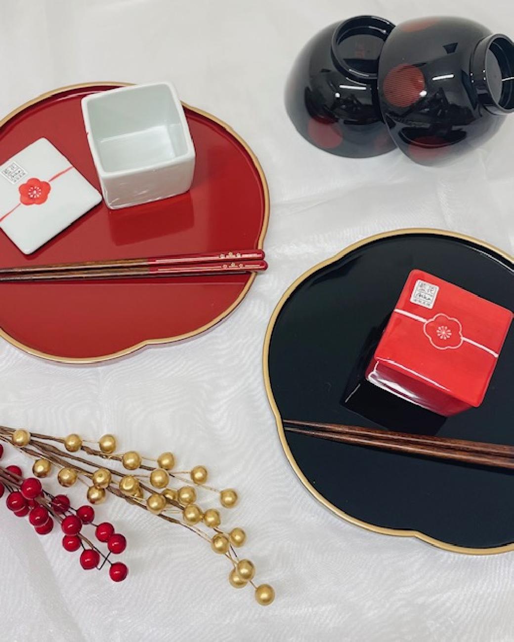 食卓／正月／お正月／おぼん／トレー／おわん／重箱／お重／めでたい／ハレの日／水引／御祝／伝統的／津山／岡山／雑貨屋