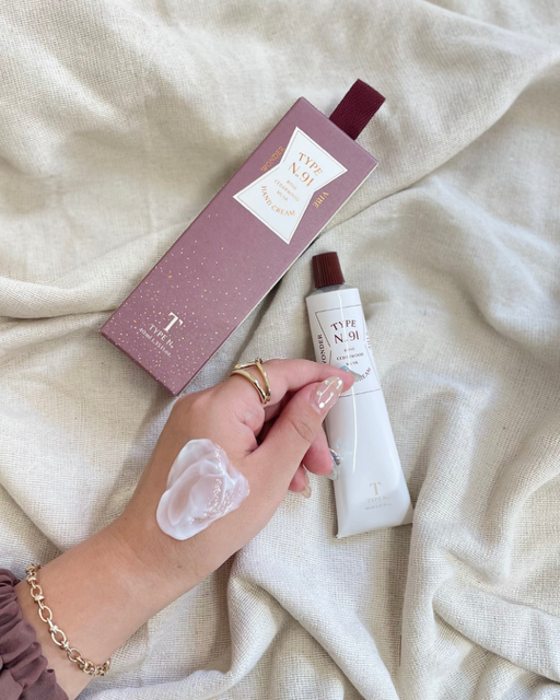 ハンドクリーム／人気／タイプナンバー／韓国／香水／潤い／日本限定の香り／新入荷／贈り物／ギフト／プレゼント／津山／岡山／雑貨屋