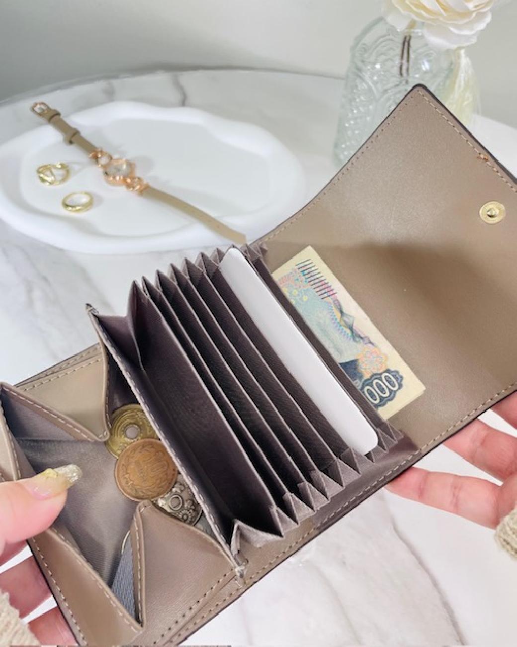 財布／バイカラー／大人／お洒落／ベルト／ミニ財布／ミニウォレット／ミニバッグ／コンパクト／じゃばら／カードケース／大容量／見やすい／探しやすい／大きく開く／津山／岡山／雑貨屋