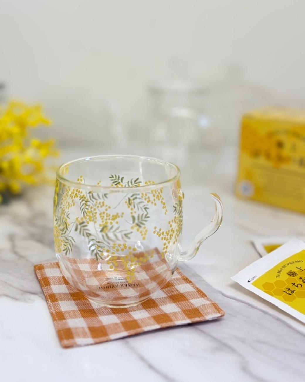 耐熱ガラス／マグ／透明感／花柄／ミモザ／チューリップ／花言葉／感謝／労わり／贈り物／送別ギフト／おすすめ／津山／岡山／雑貨屋