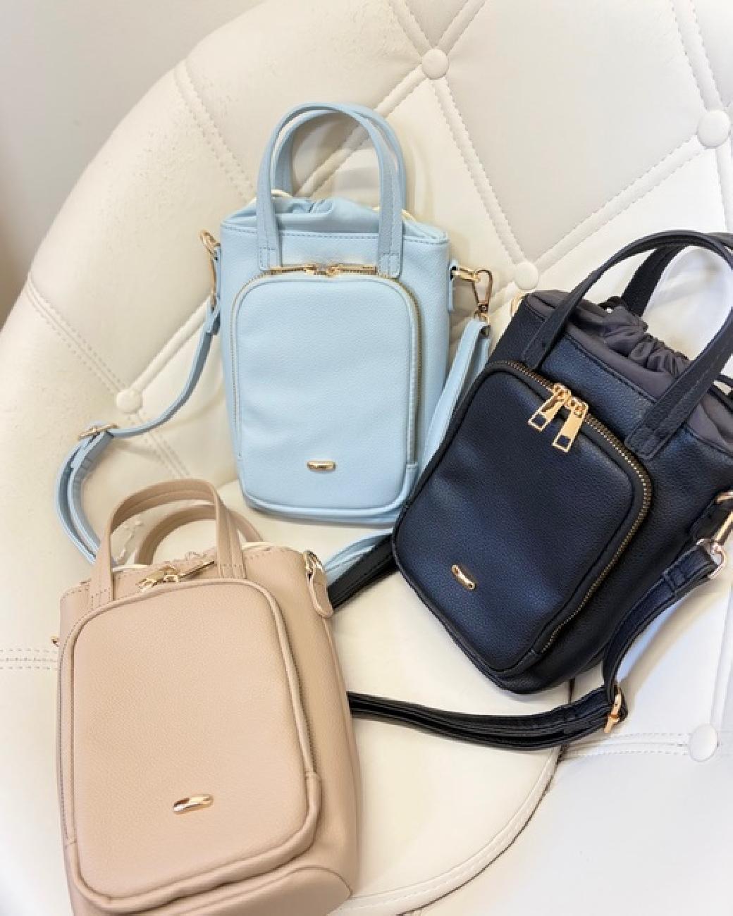 スマホ／ペットボトル／ボトル／ボトルショルダー／スマホショルダー／便利／ママにおすすめ／子供の送迎／お散歩／犬の散歩／春夏／お出かけ／大人可愛い／保冷／津山／岡山／雑貨屋