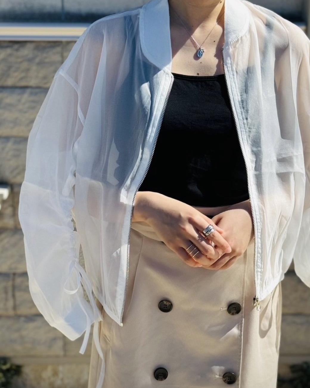 アウター／羽織り／上着／春アウター／ブルゾン／ジャケット／シアー／レース／デニム／30代ファッション／40代ファッション／50代ファッション／60代ファッション／大人可愛い／津山／岡山／雑貨屋