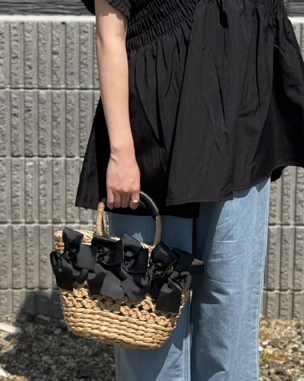 かごバッグ／雑材／フリル／リボン／ナチュラル／春夏／おしゃれ／お出かけ／大人可愛い／贈り物／母の日／プレゼント／津山／岡山／雑貨屋