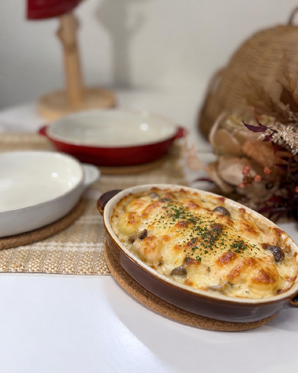 食器／皿／グラタン皿／スープカップ／食卓／テーブルコーディネート／秋冬／おうちカフェ／おうち時間／大人可愛い／雑貨